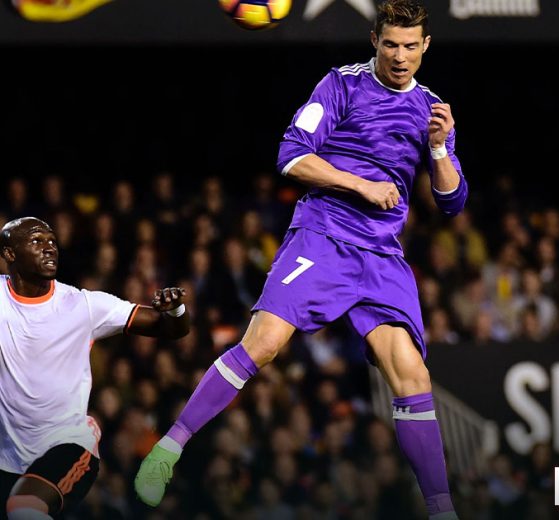 Football Futebol Header Cabecada Cabeceador CR7 Cristiano Ronaldo Robozao