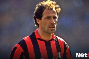 Melhor do Mundo Fifa The Best Ballon Dor Futebol Europeu Italiano Selecao Italiana AC Milan Franco Baresi