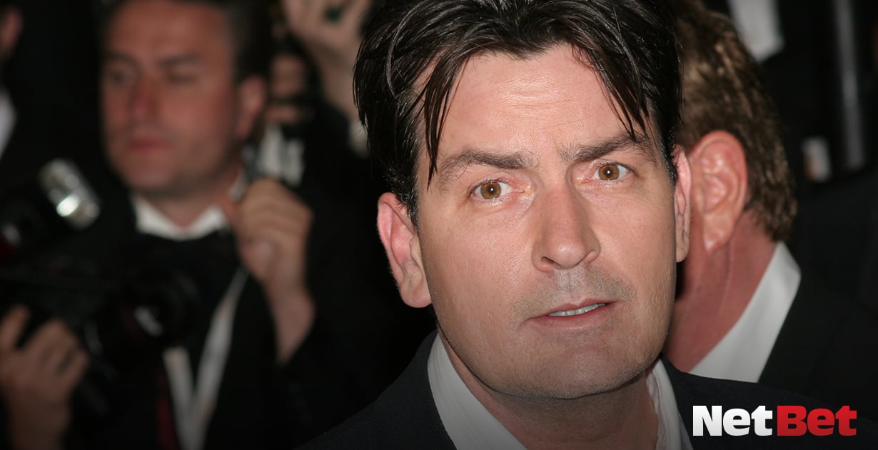 Charlie Sheen famosos que jogam poker